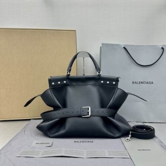 2023 Balenciaga handbag Original